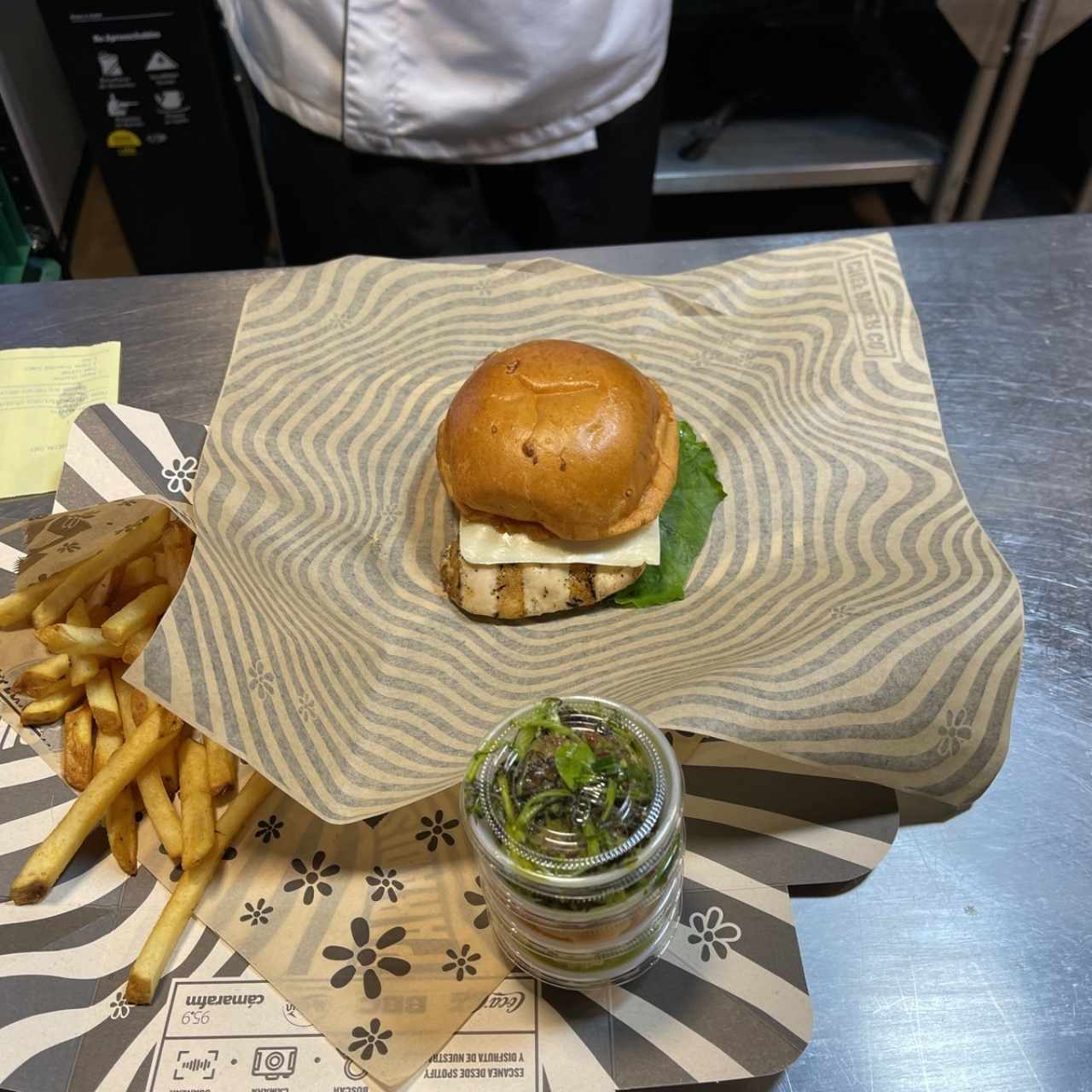Happy hamburger