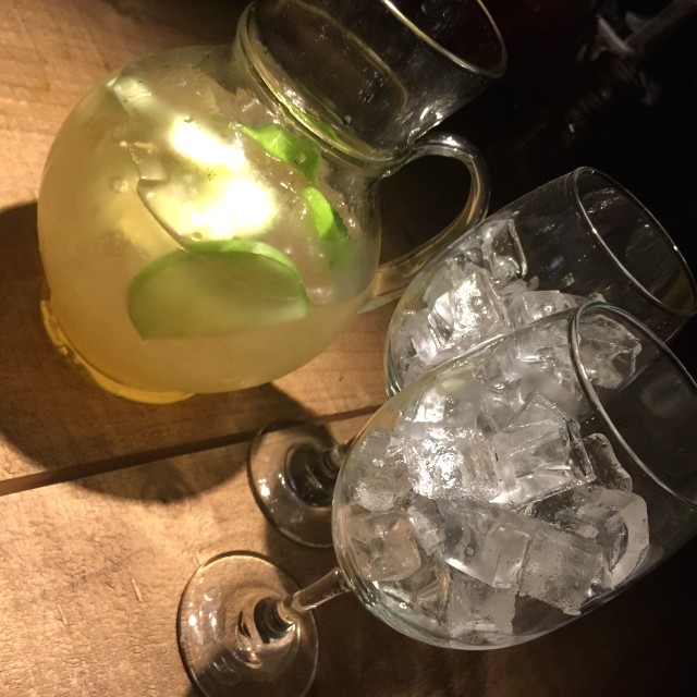 Sangria de vino blanco