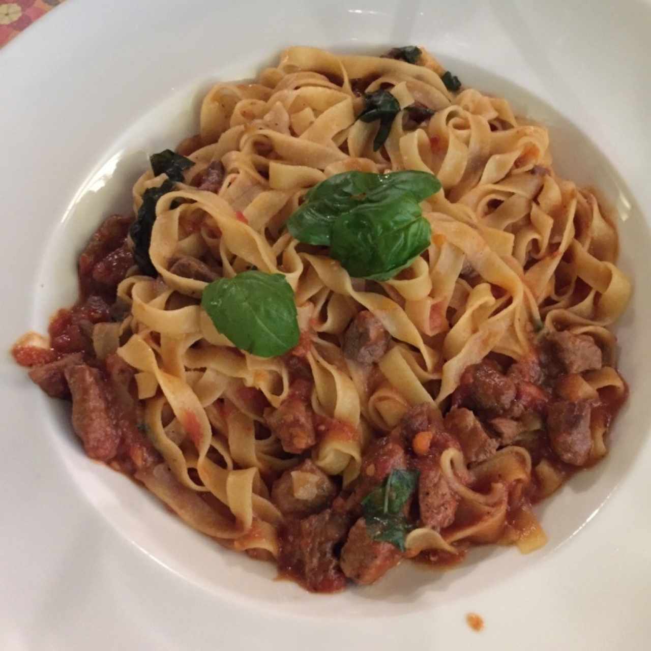 tagliatelle con ragú de cordero