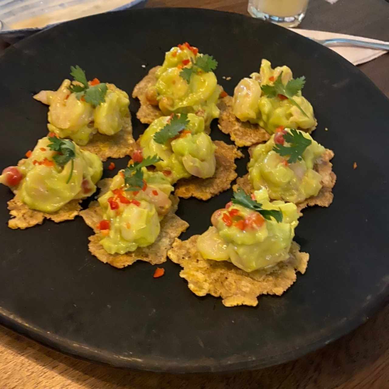 Chalupitas dd camaron y guacamole