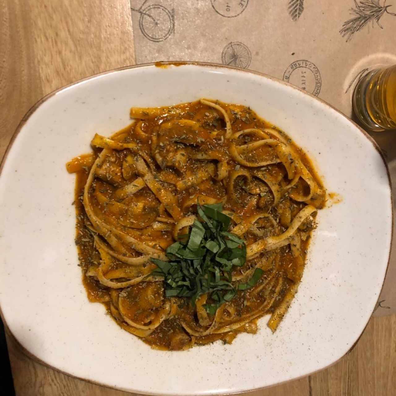 Pasta pomodoro vegana