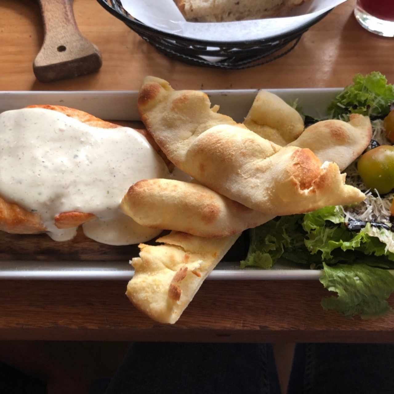 salmón estragón