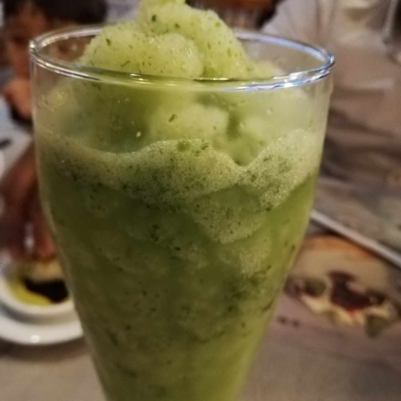 limonada frappe con hierbabuena