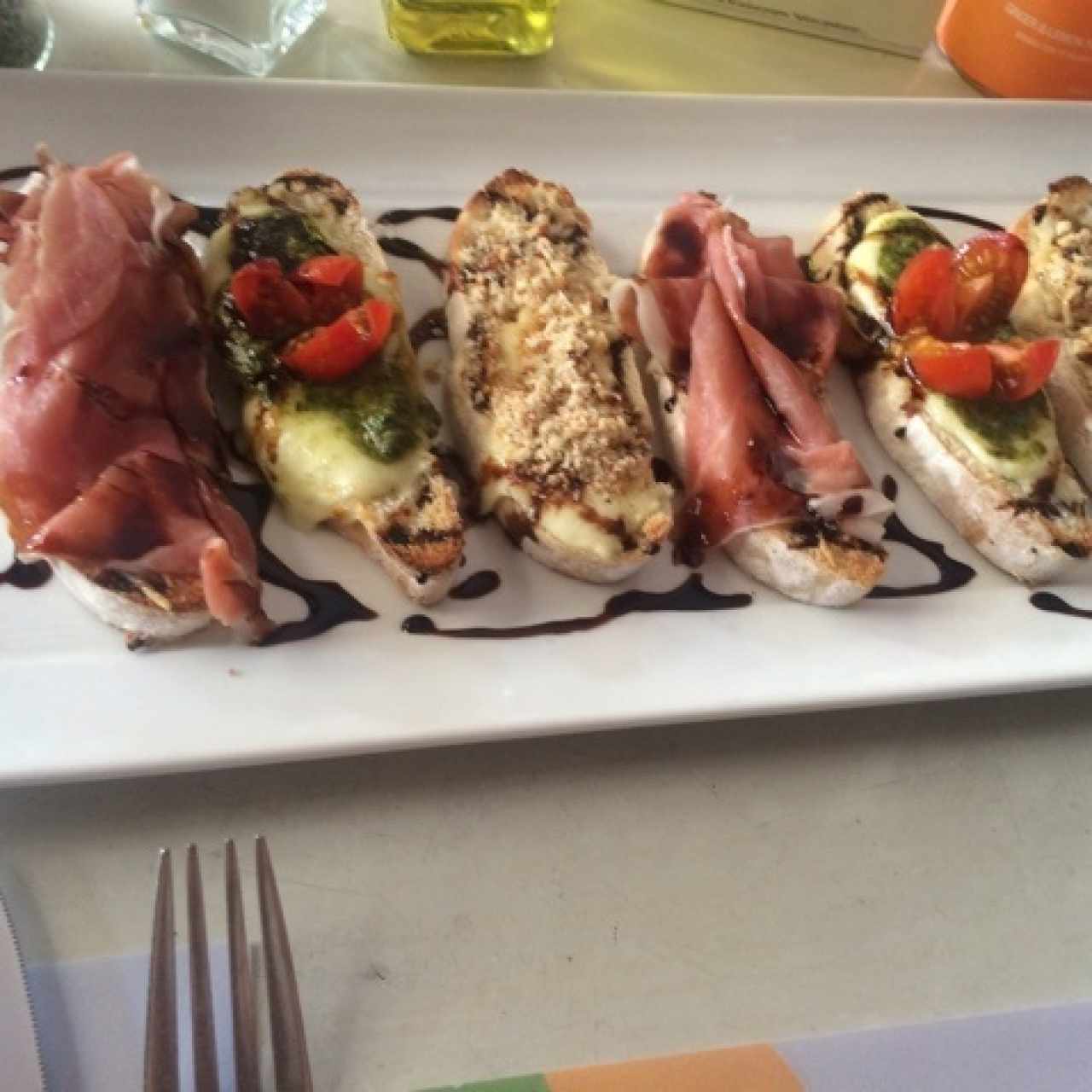 mix de bruschetas