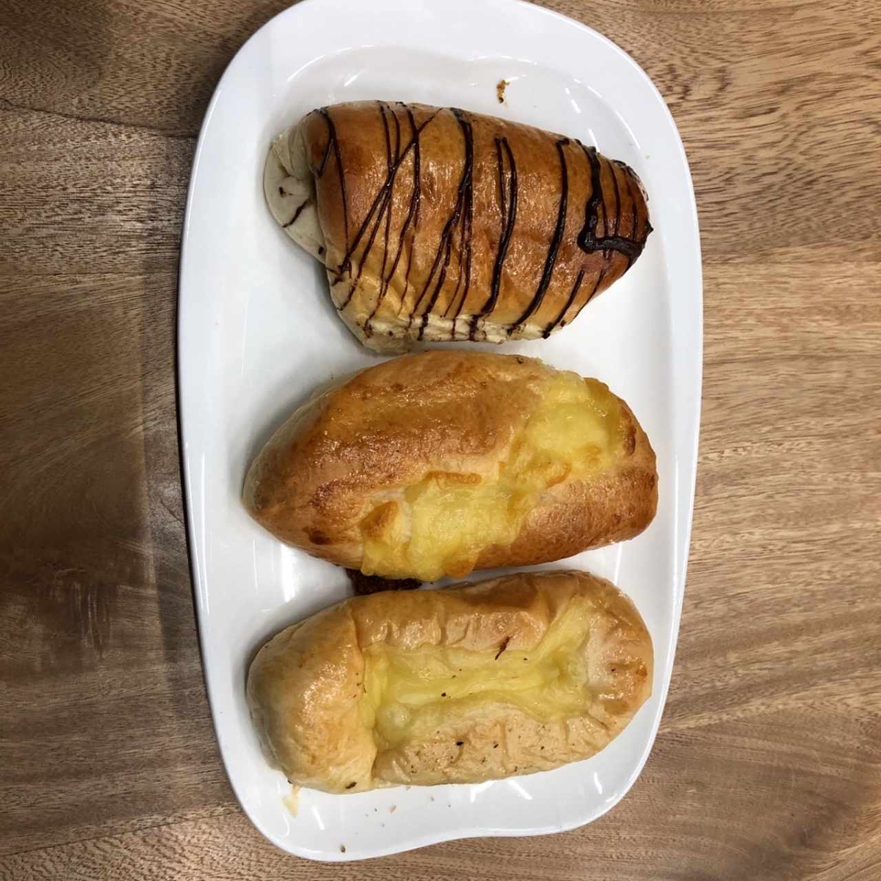 pan de chocolate y pan de queso