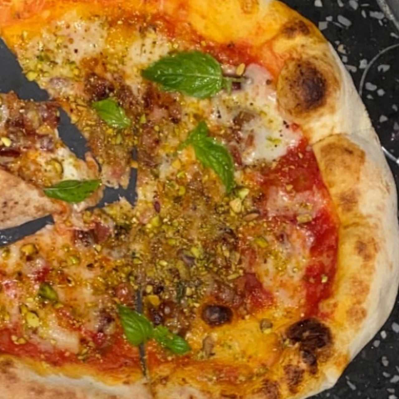 Pizza con Pistacho