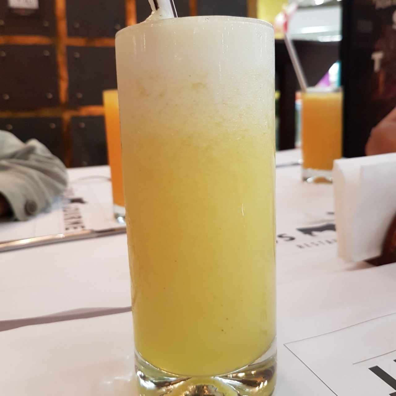 jugo de piña