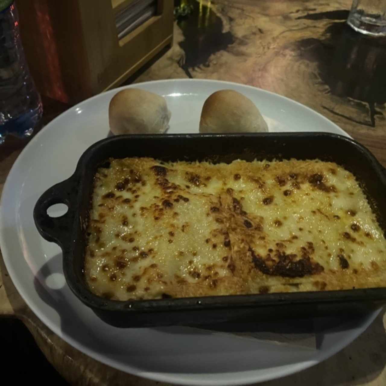 Lasagna gratinada de pollo