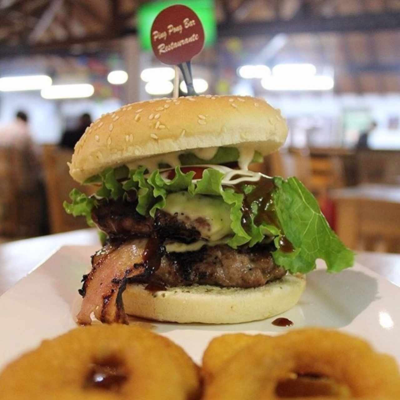 Hamburguesa pinponera