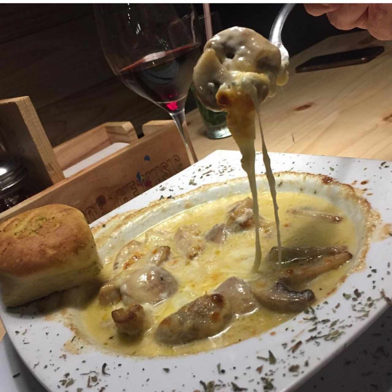 champiñones con queso azul 
