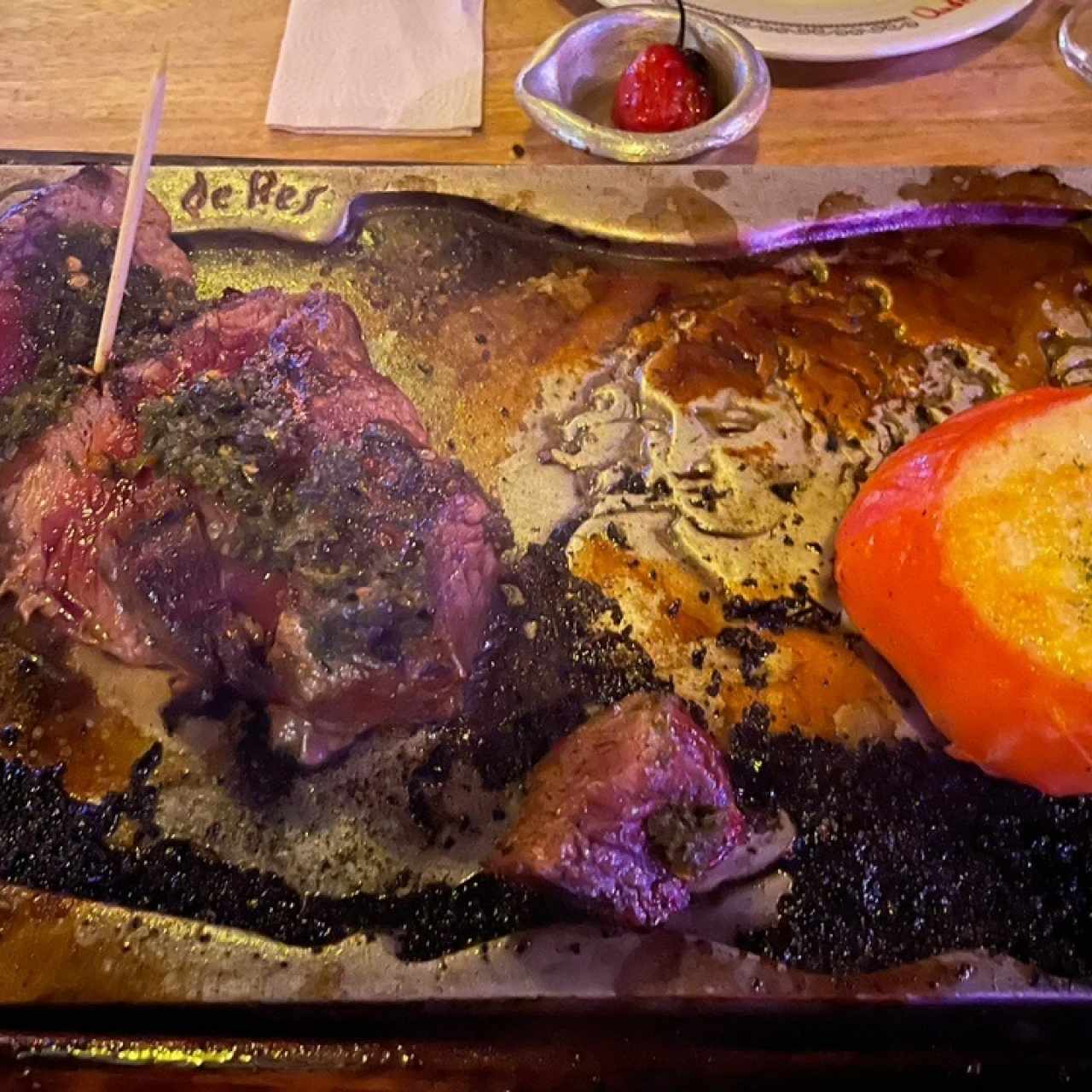 Lomo de res con vino tinto