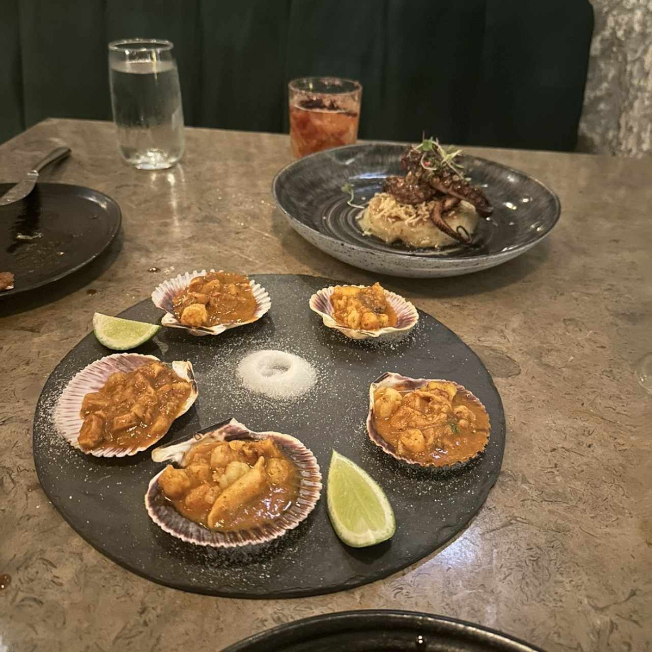 Pulpo y mixto de mariscos