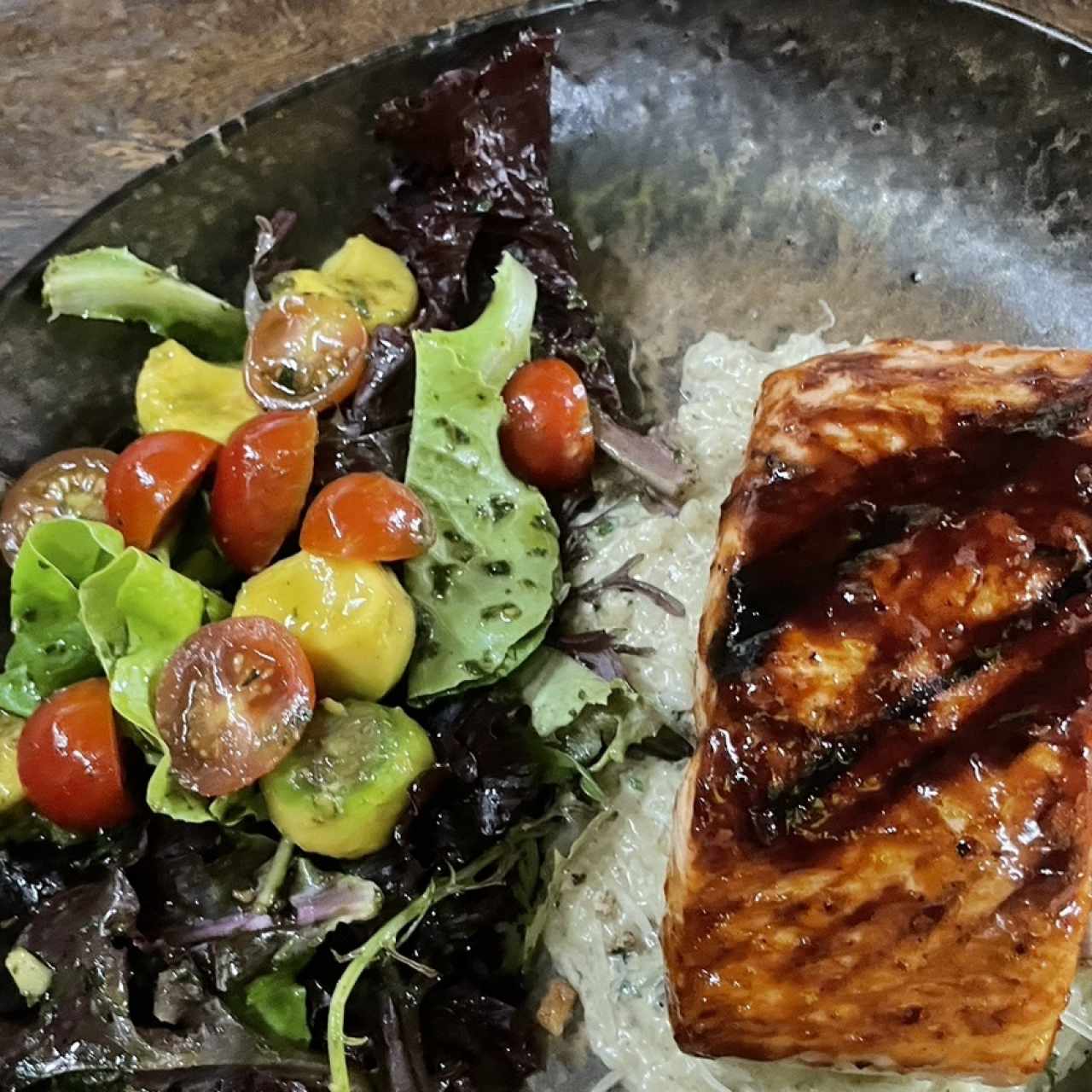 Salmon con arroz cremoso