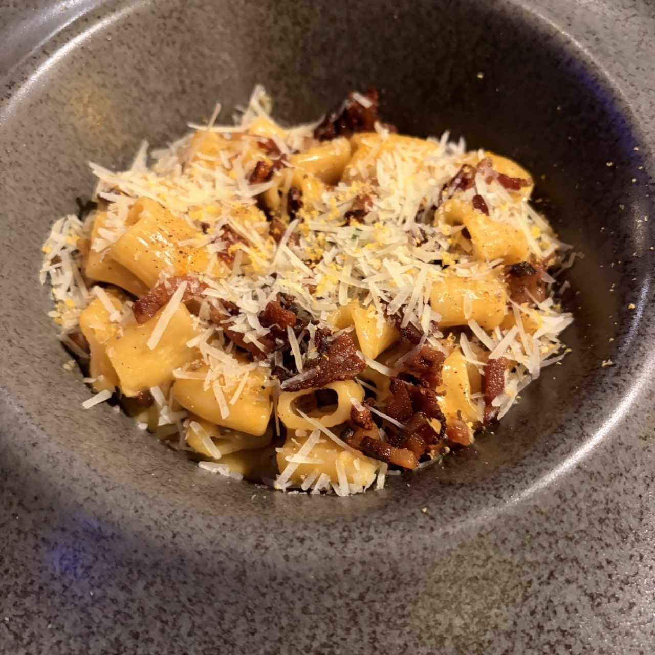 Macarrones carbonara