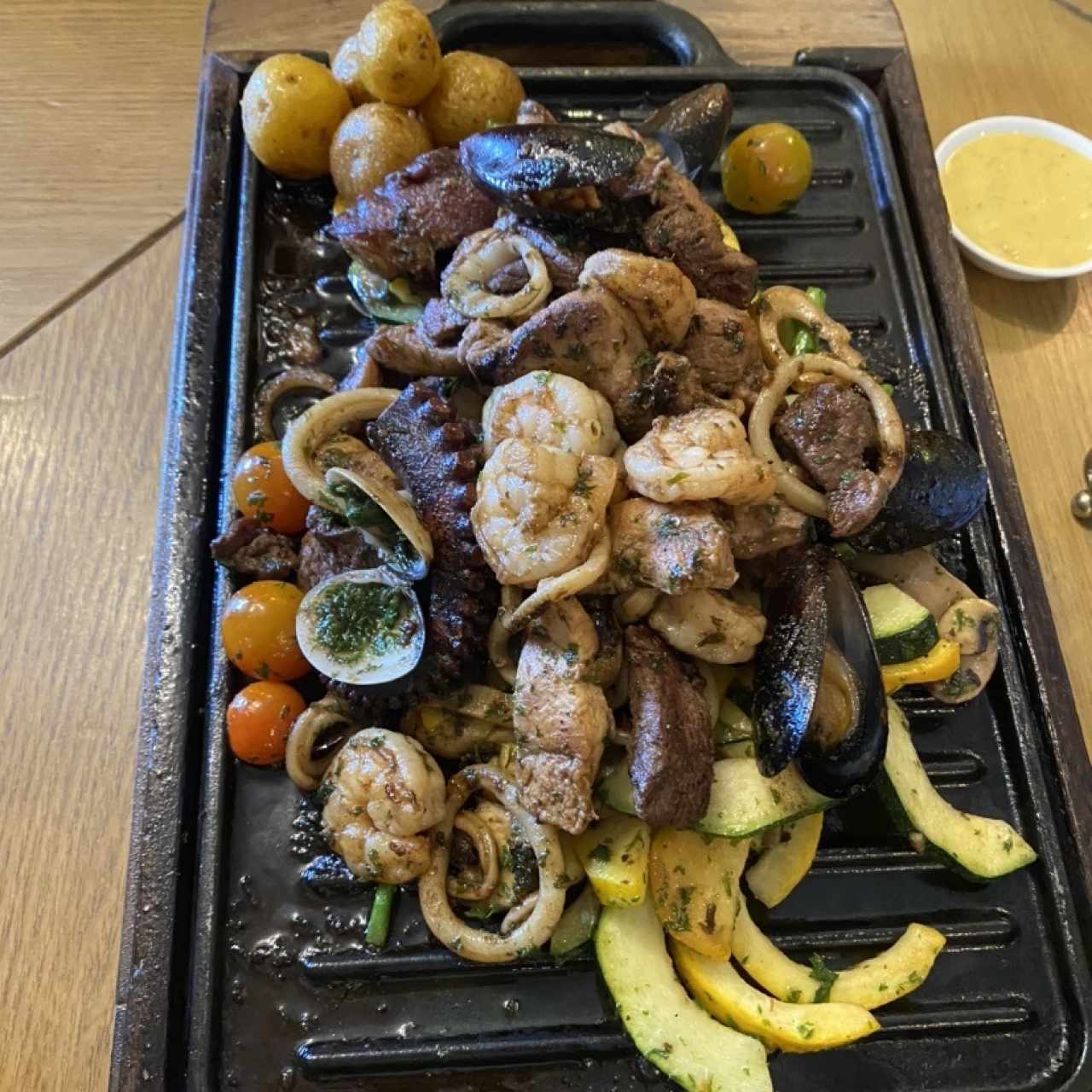 Parrillada mar y tierra