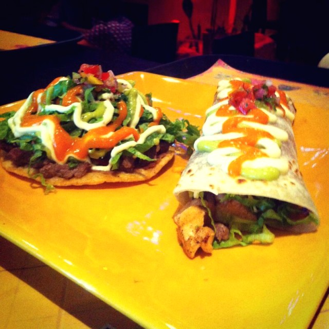 Mixto burrito y tostadita