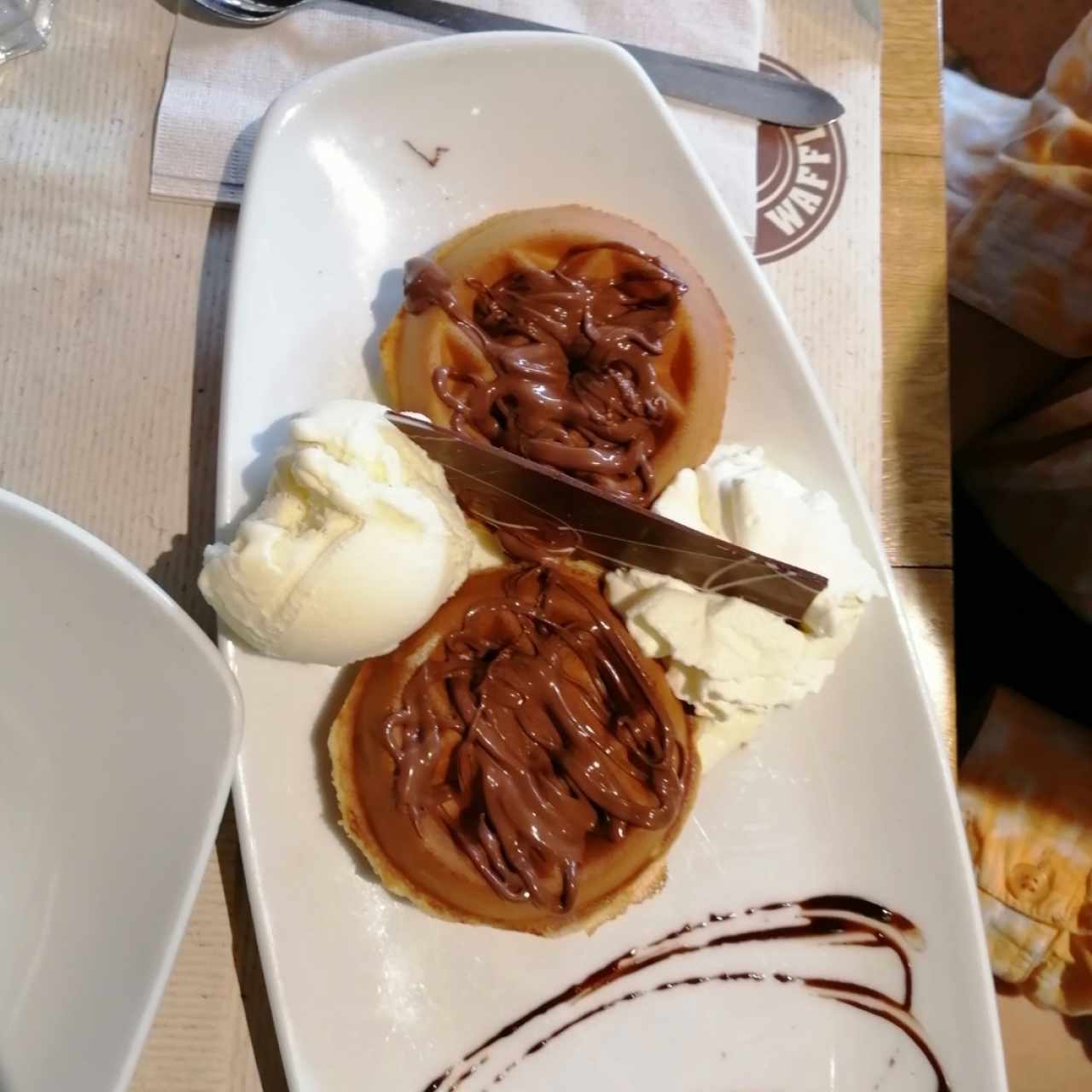 Mini waffles de nutela