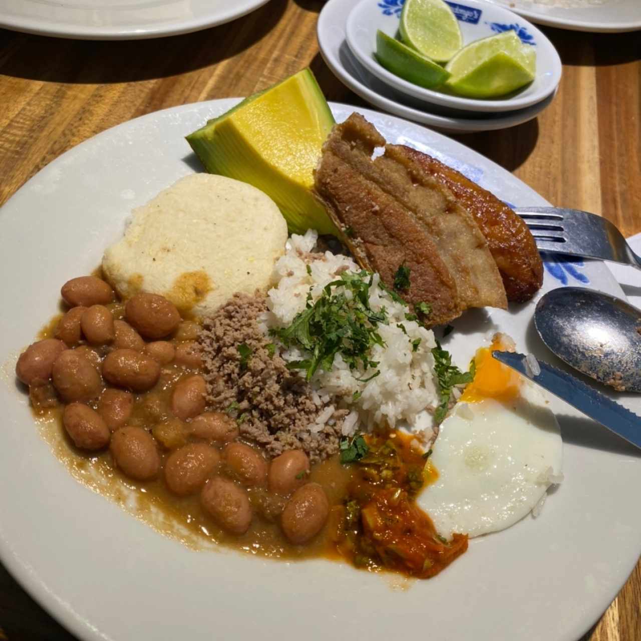 Media Bandeja Paisa