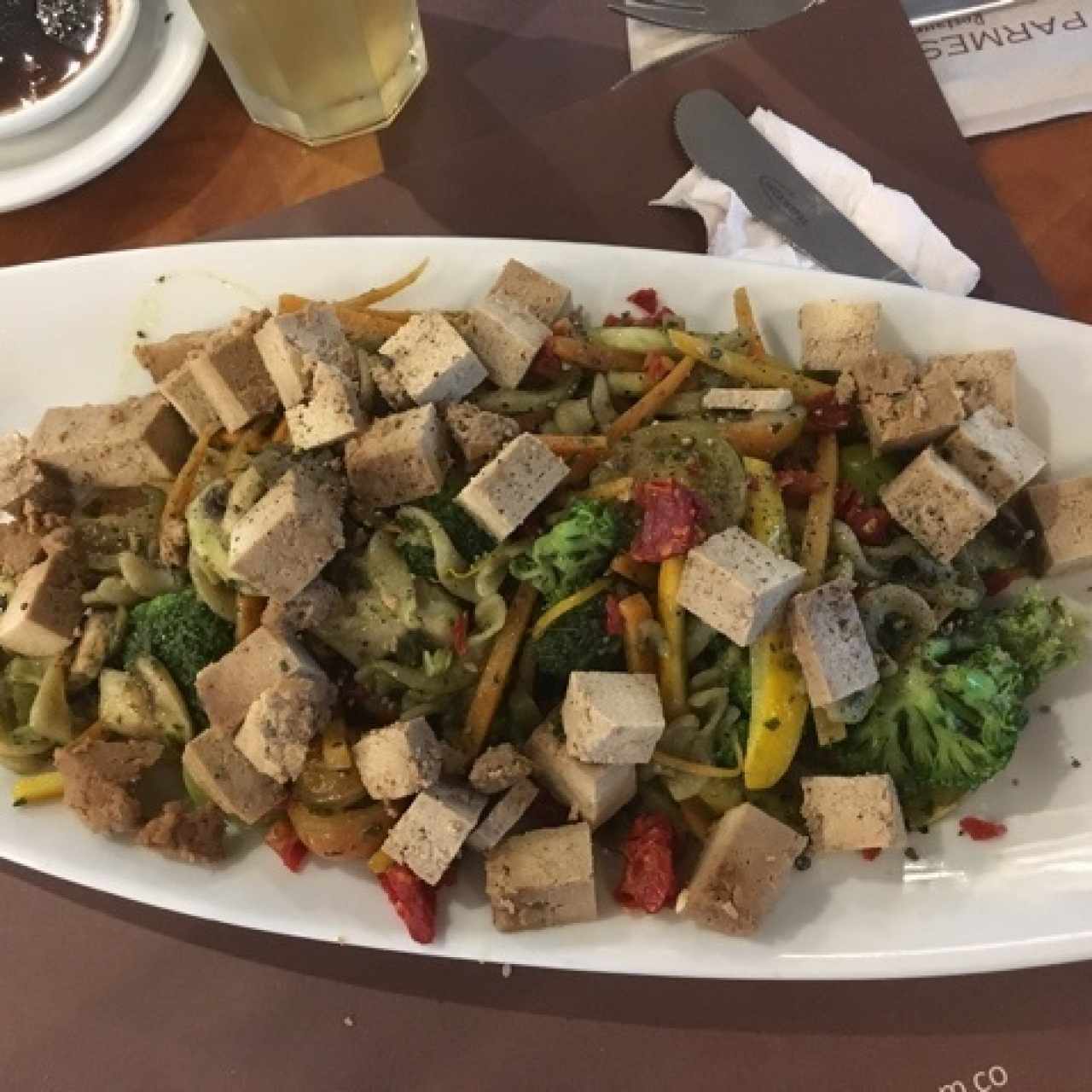 Ensalada Primavera con adicion de tofu 
