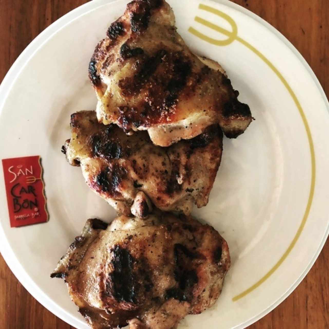 Pollo San Carbón