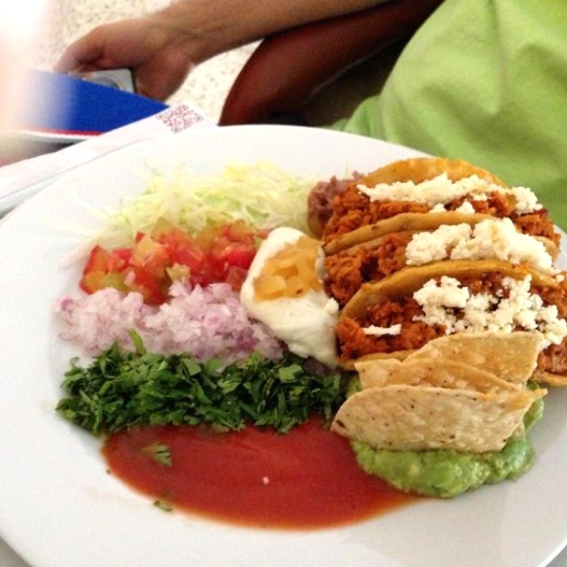 Tacos a la tapatía