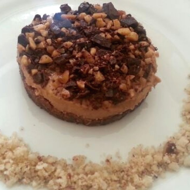 Postre de avena, chocolate y mantequilla de maní 