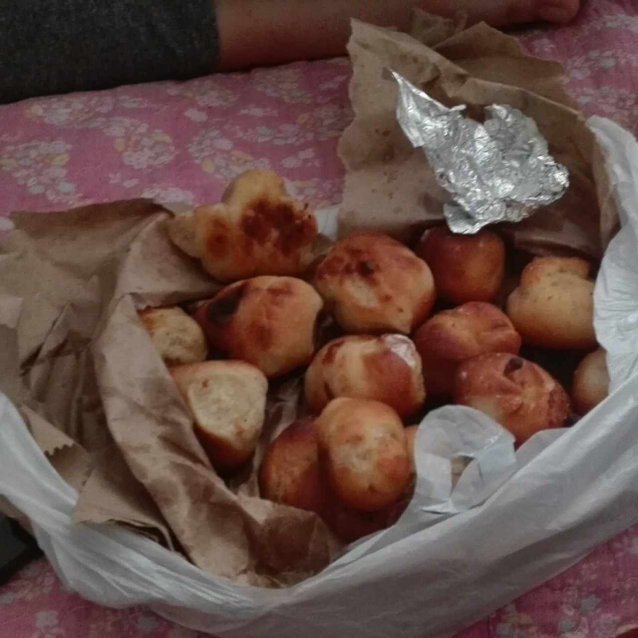 Pan de ajo con queso crema 