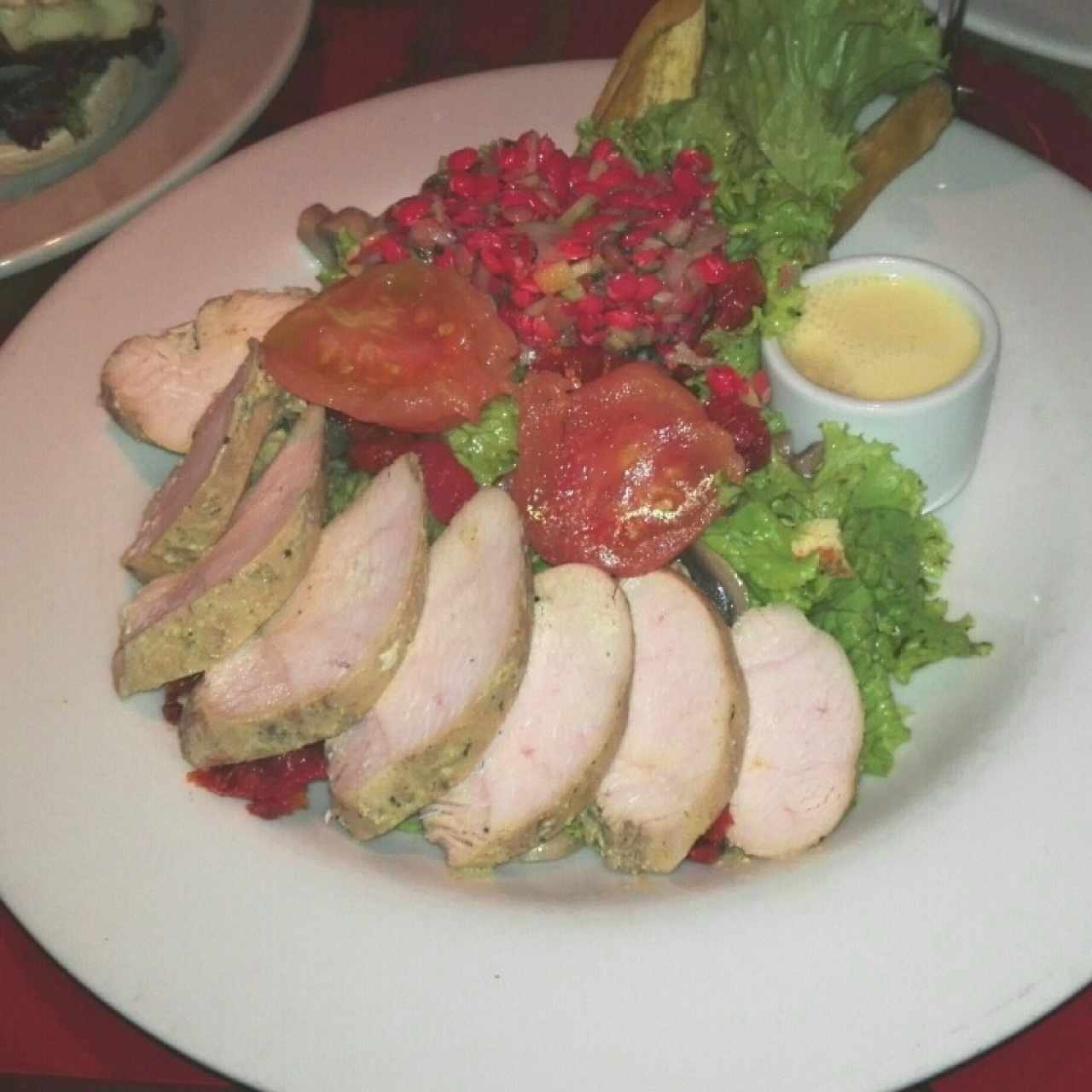 Pollo con lentejas coloradas