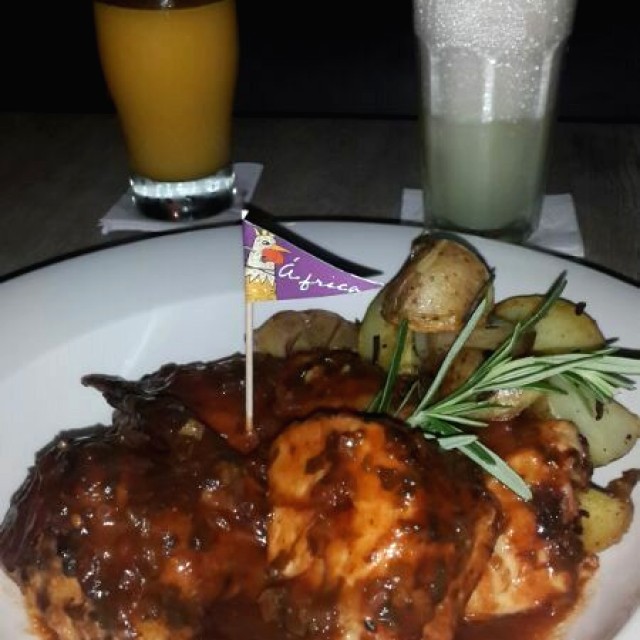 Pollo África 