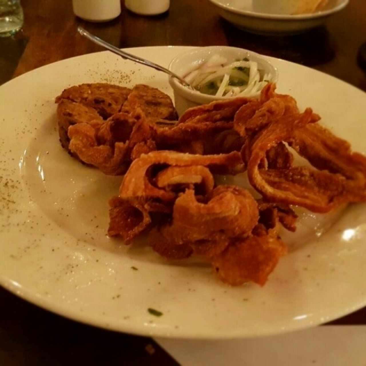 Ceviche de chicharrón 