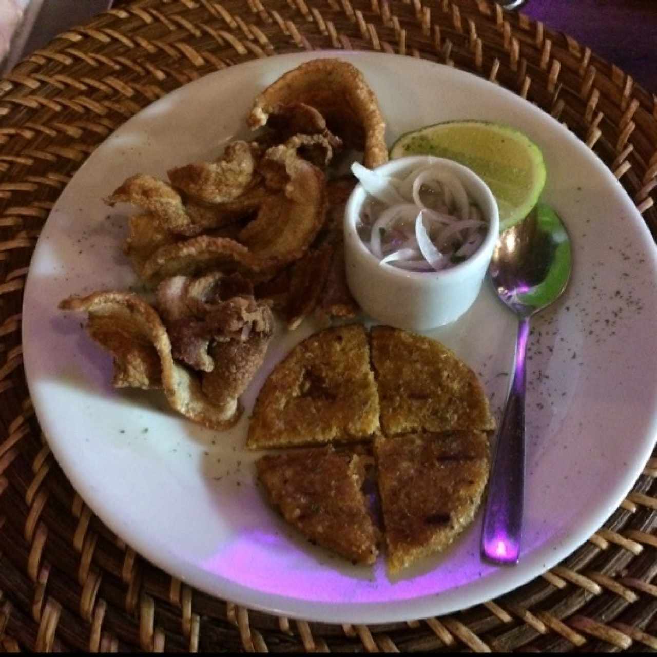 tostones de chicarron