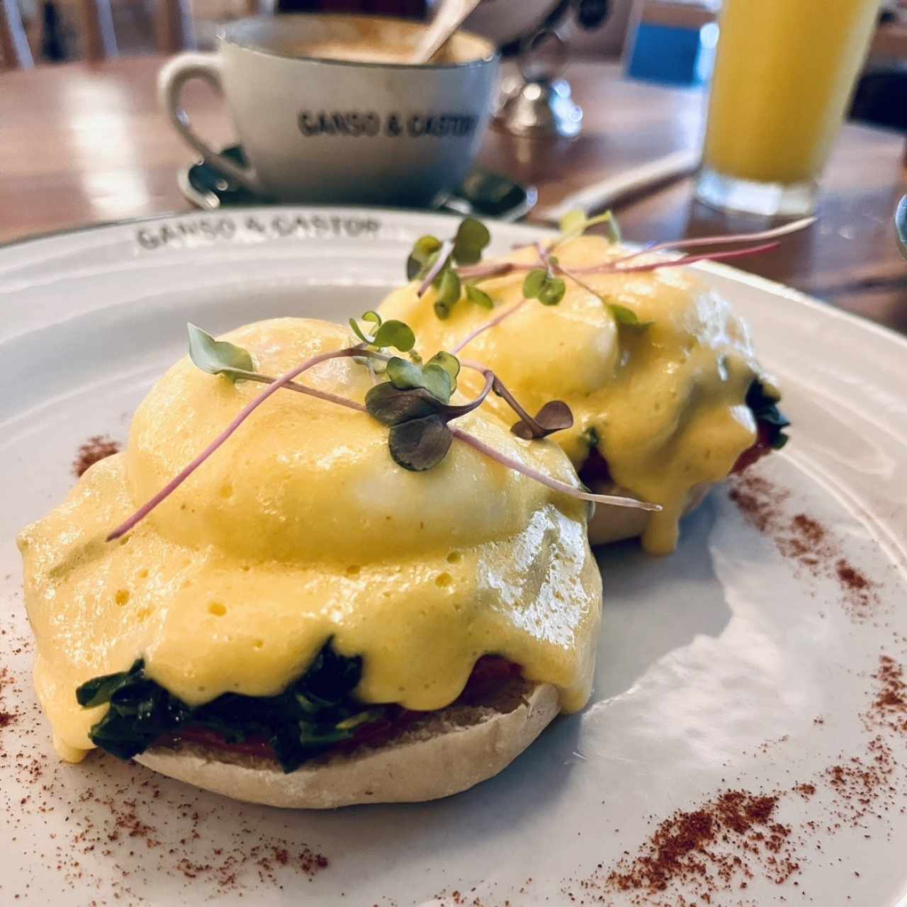 Huevos florentinos