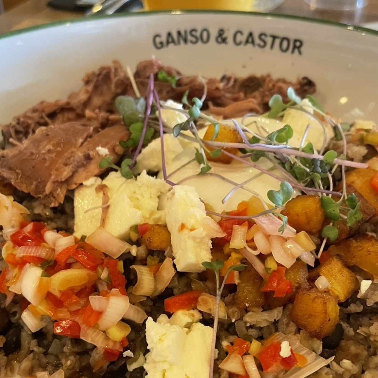 Calwntado de frijol con cerdo