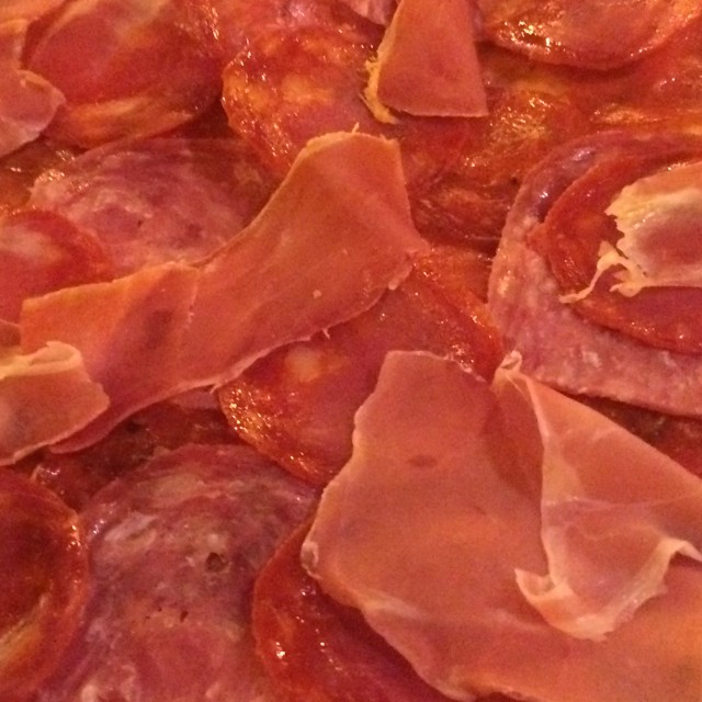 Pizza de carnes