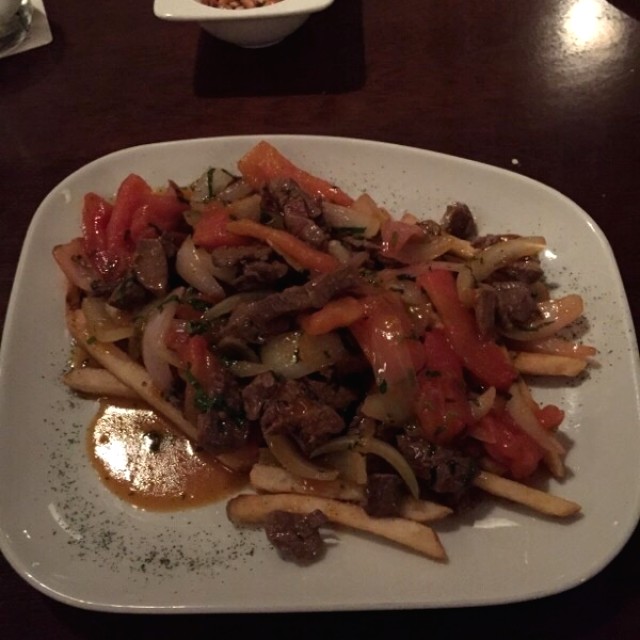 Lomito saltado