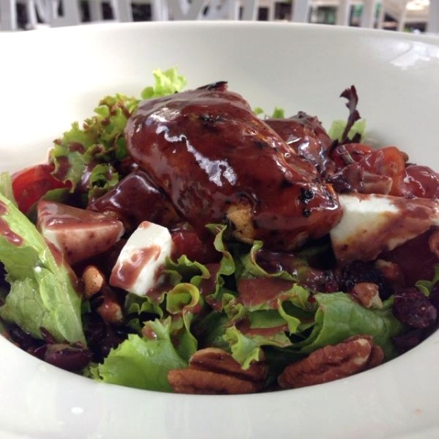 Ensalada Victoria