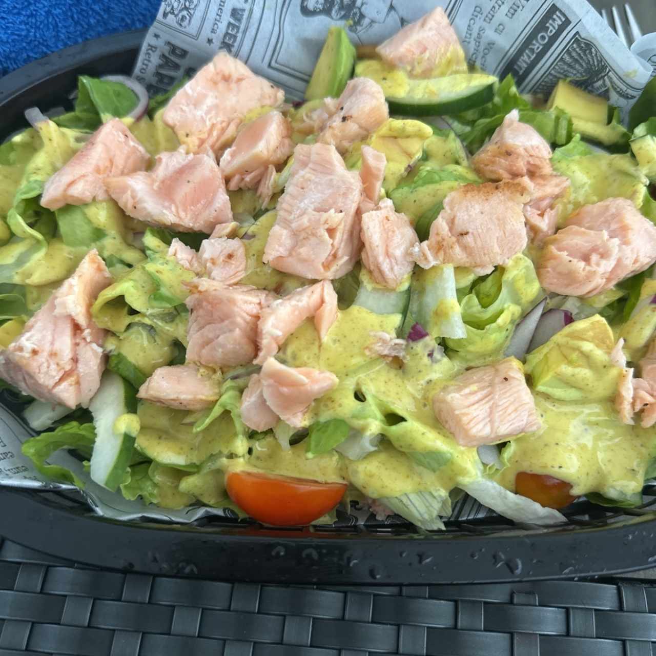 Ensalada Caribeña de Salmón 