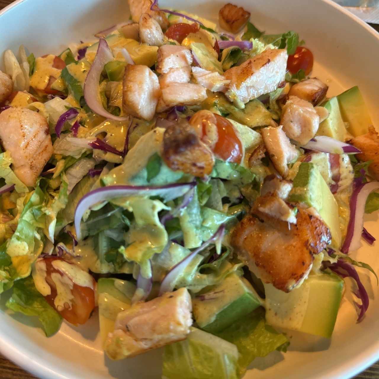 Ensalada Caribeña de Salmón 