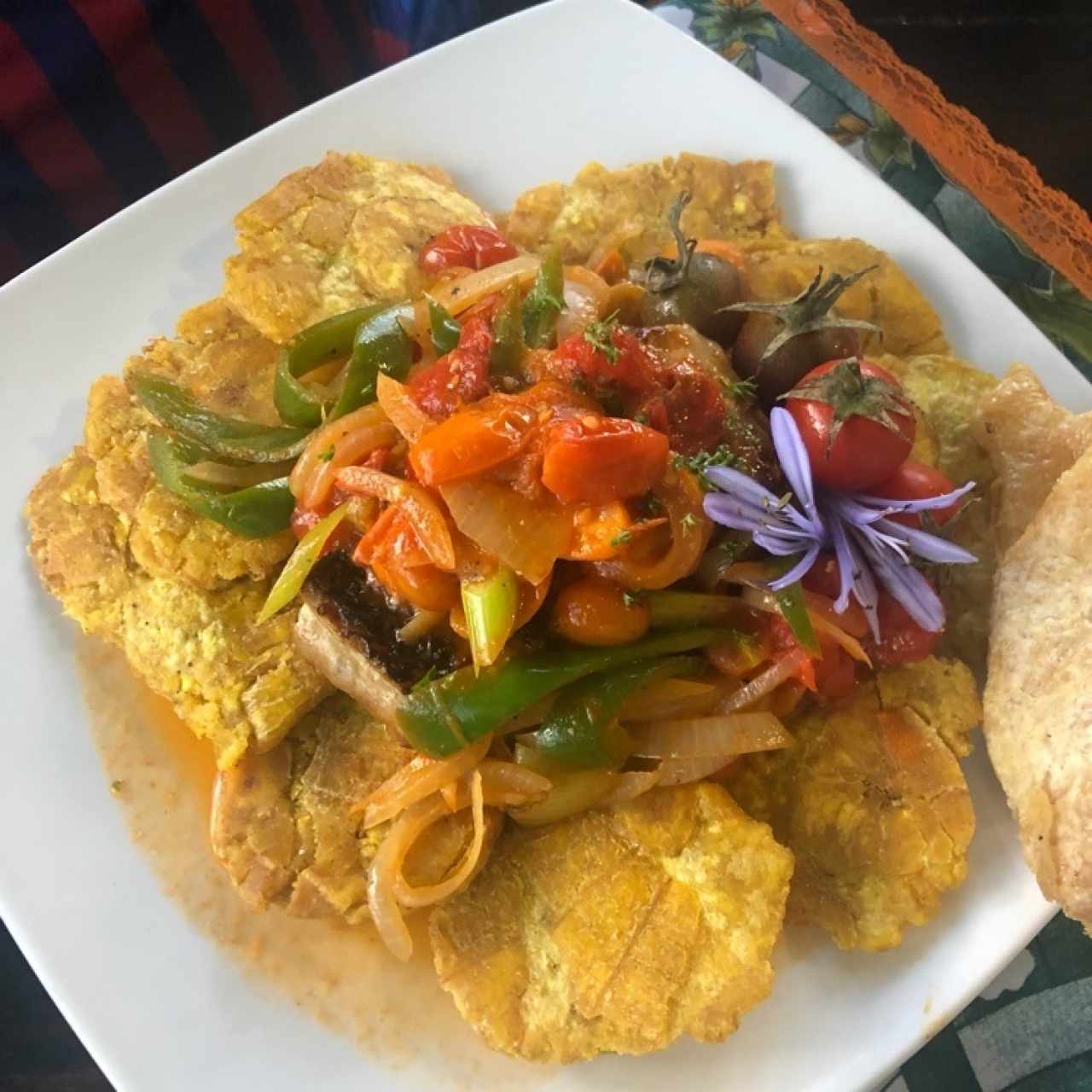 pargo en salsa criolla