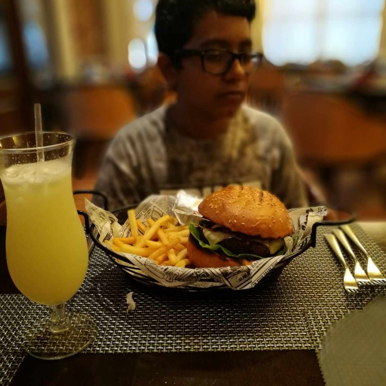 Hamburguesa Cubitá.