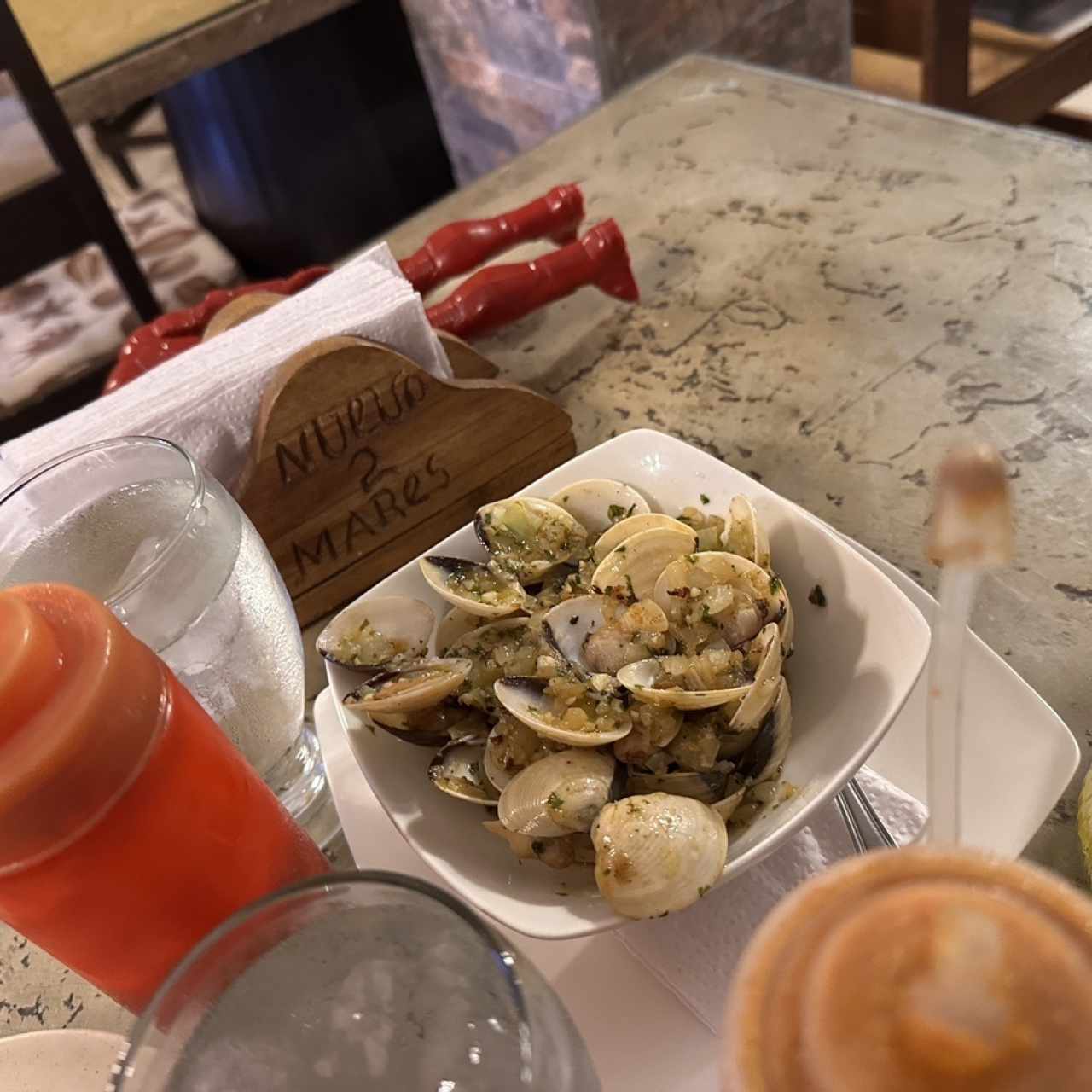 Almejas en Salsa de la casa