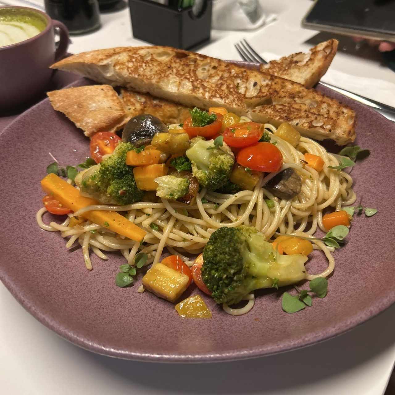 Spaguetti con vegetales