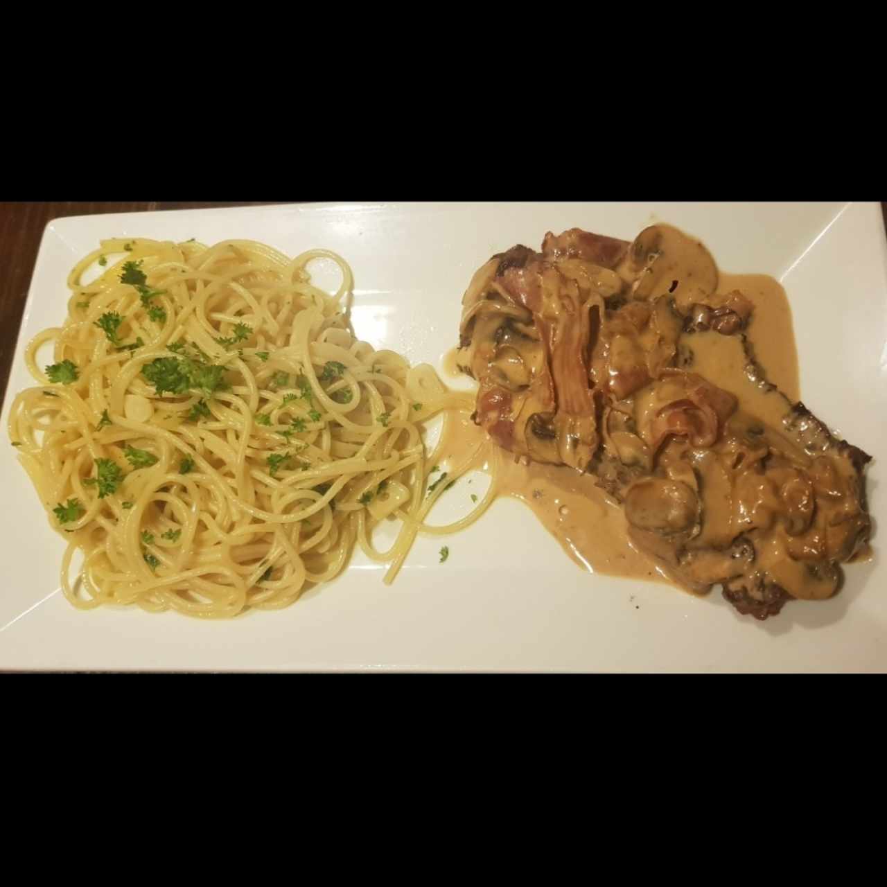 Filete Prosciuto Funghi