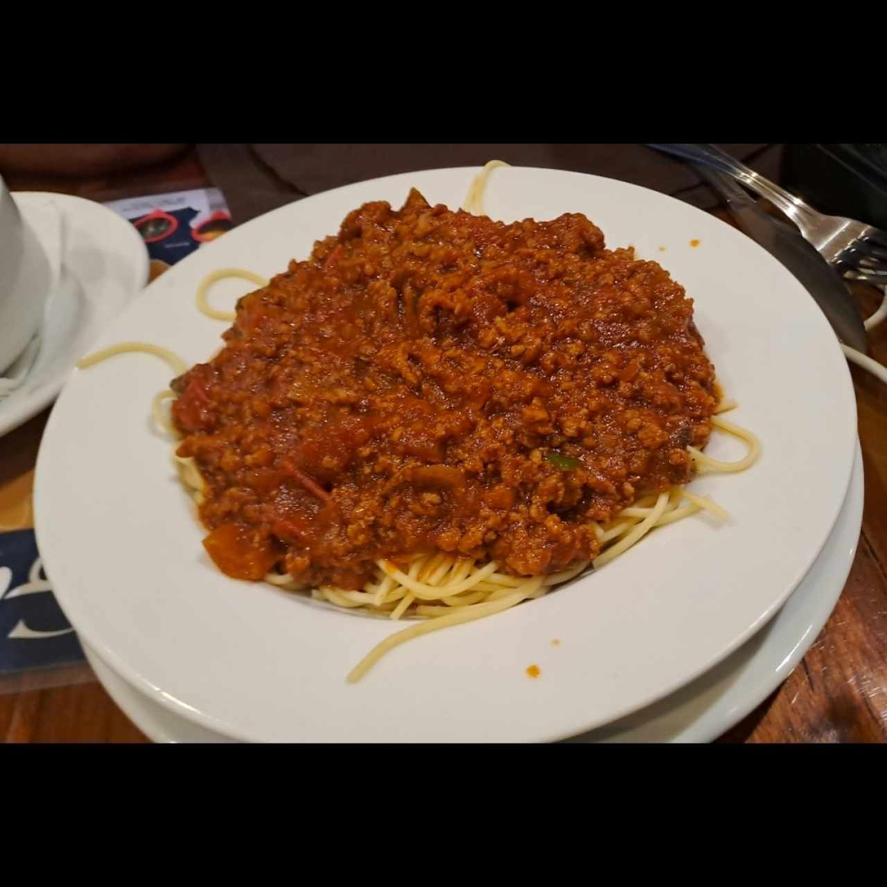 PASTAS - PASTA - Espaguettini Bologñesa