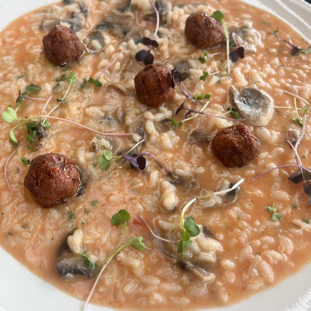 Risotto de chorizo y hongos