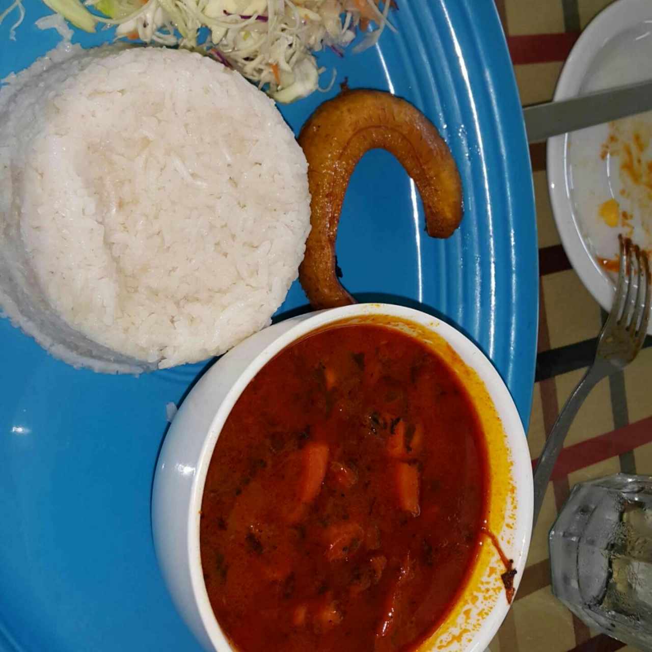 pulpo en salsa de coco...arroz con coco