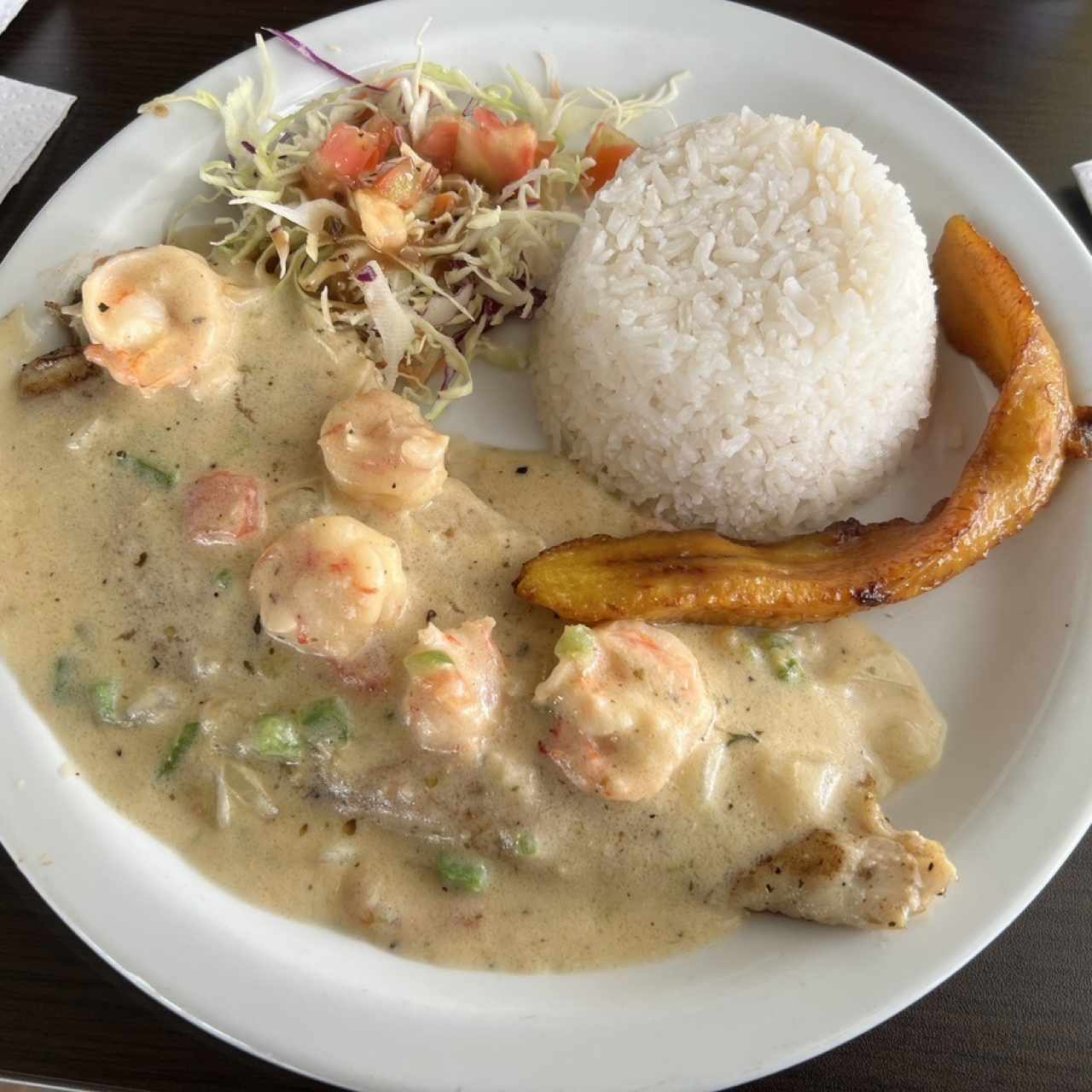 FILETE DE PESCADO RELLENO (salsa blanca)