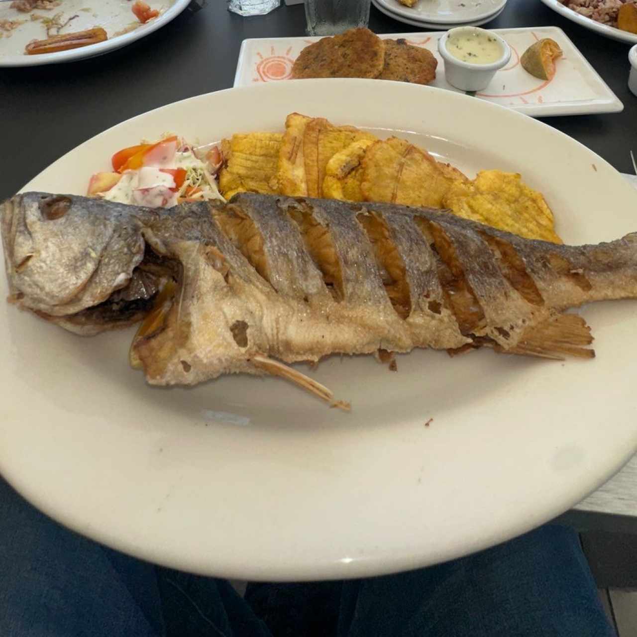 CORVINA ENTERO FRITO (según tamaño)