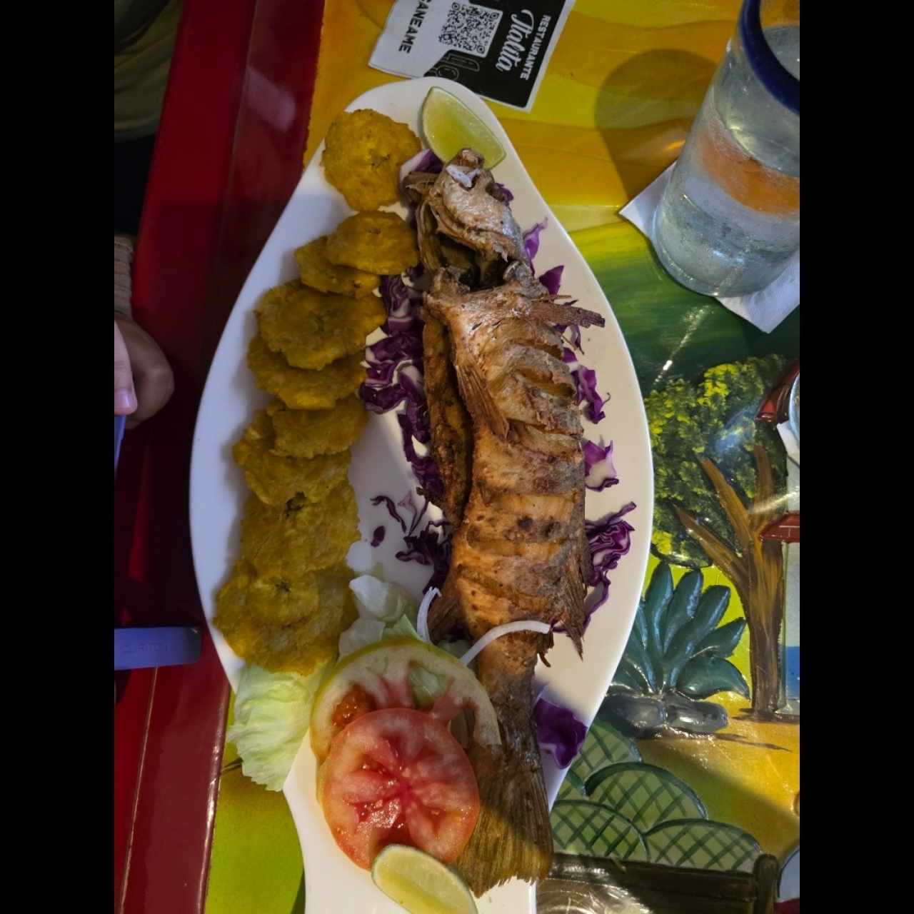 Mariscos - Pescado Frito entero
