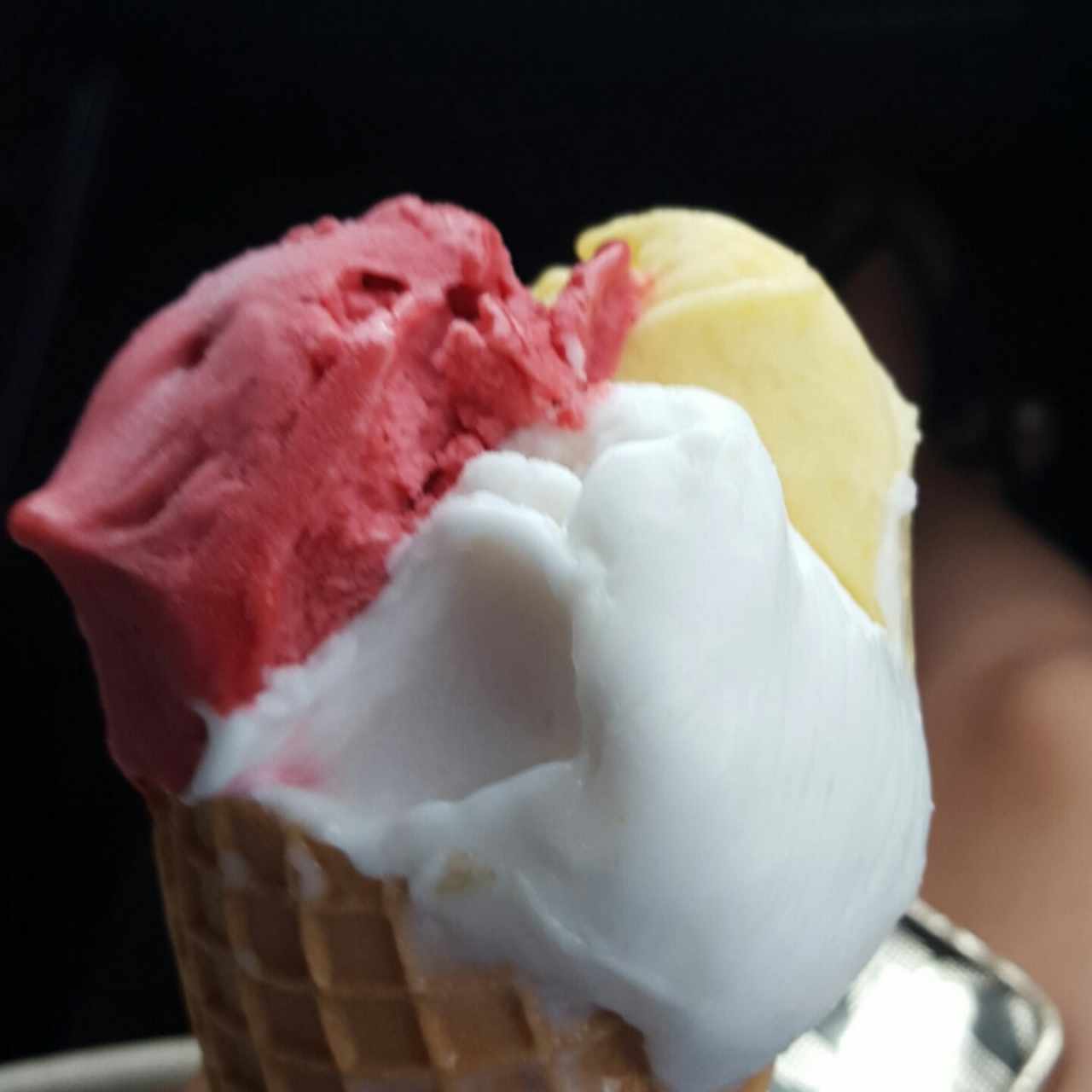 fresa de boquete, guanabana, maracuya